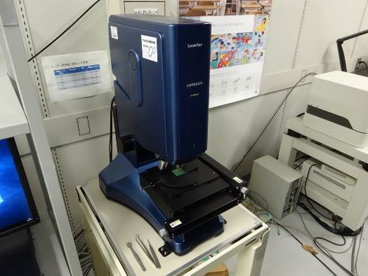 レーザー顕微鏡によるラインパターンの線幅測定